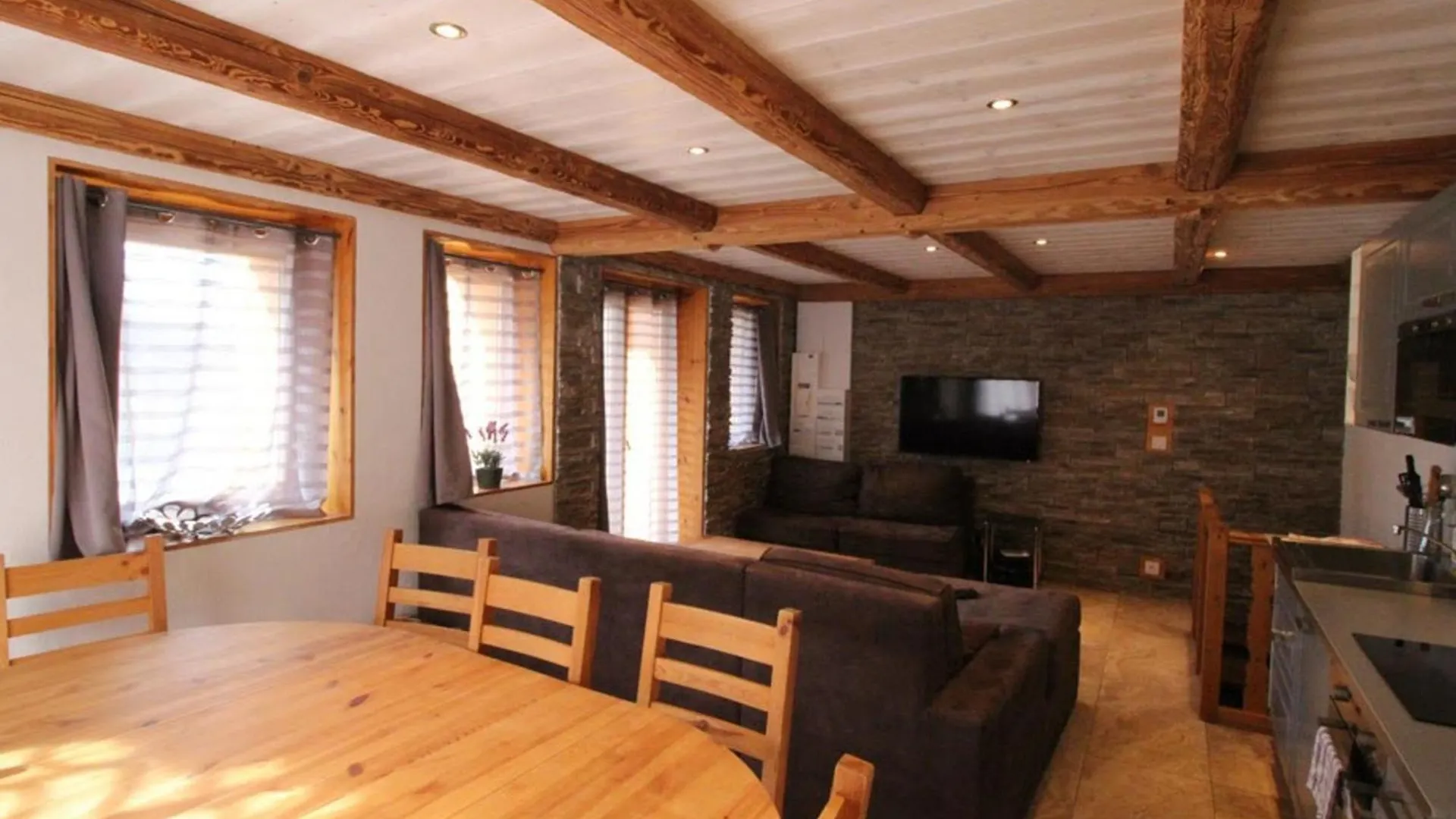 Confortable Appartement 12 Pers Avec Balcons, Parking, Proche Village Et Pistes - Fr-1-411-851 Landry